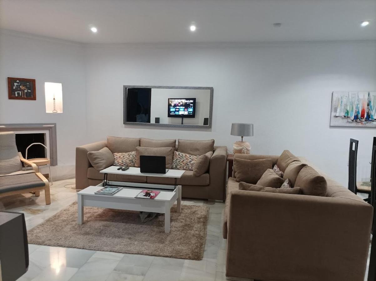 Apartamento Large 2 Bed Apt Puerto Banus Marina Private Parking